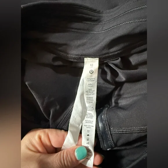 Lululemon Pace Rival Mid-Rise Black Skort size 10 - Picture 5 of 6